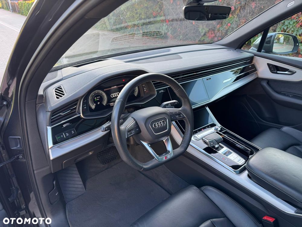 Audi Q7 55 TFSI e quattro tiptronic S line - 22
