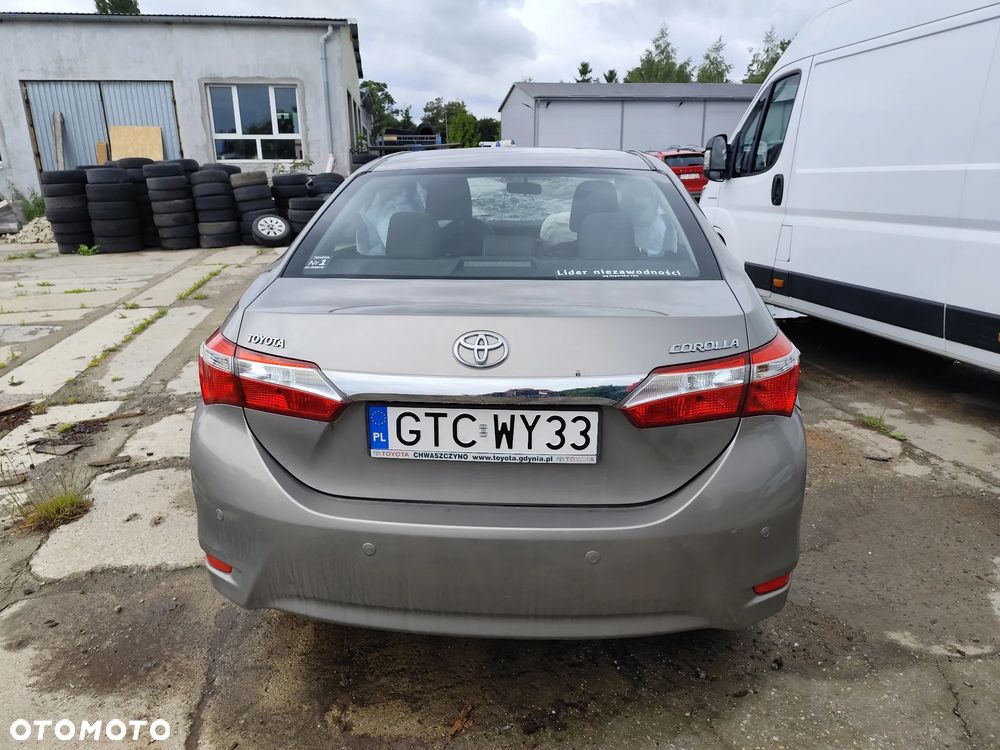 Toyota Corolla 1.6 Premium - 1