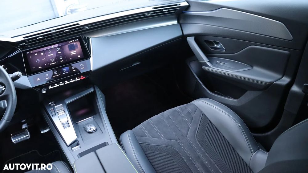 Peugeot 408 PureTech 130 EAT8 GT - 19