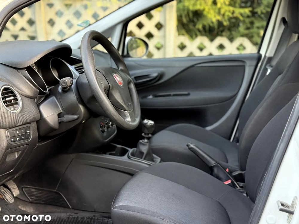 Fiat Grande Punto - 7