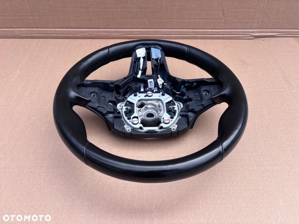 X5 G05 X6 G06 X7 G07 5 G30 G31 7 G11 G12 8 G14 G15 G16 BMW KIEROWNICA SPORTOWA M GRZANA Wibracje ŁOPATKI 8008186 305931 3093511 - 4