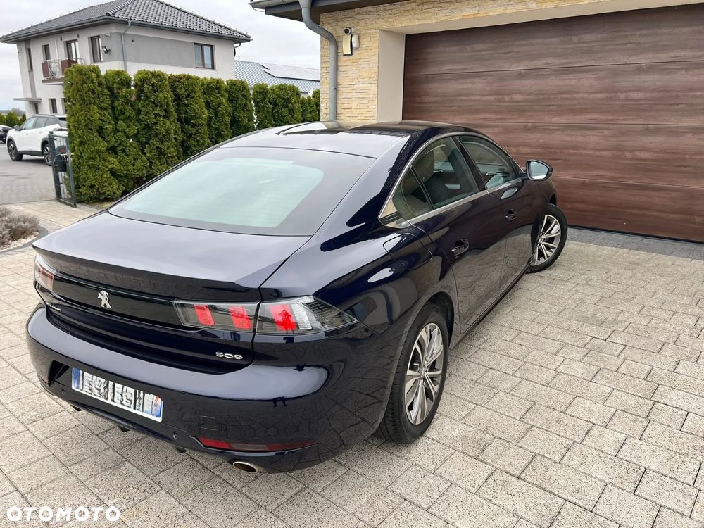 Peugeot 508 - 8
