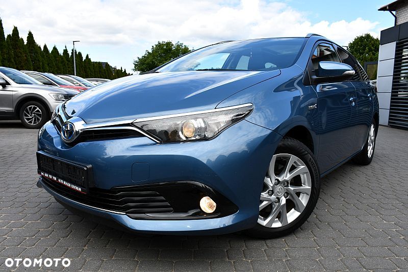 Toyota Auris 1.8 HSD Prestige - 2