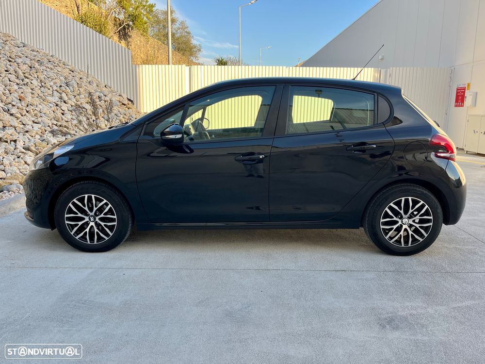 Peugeot 208 1.6 BlueHDi Allure - 23