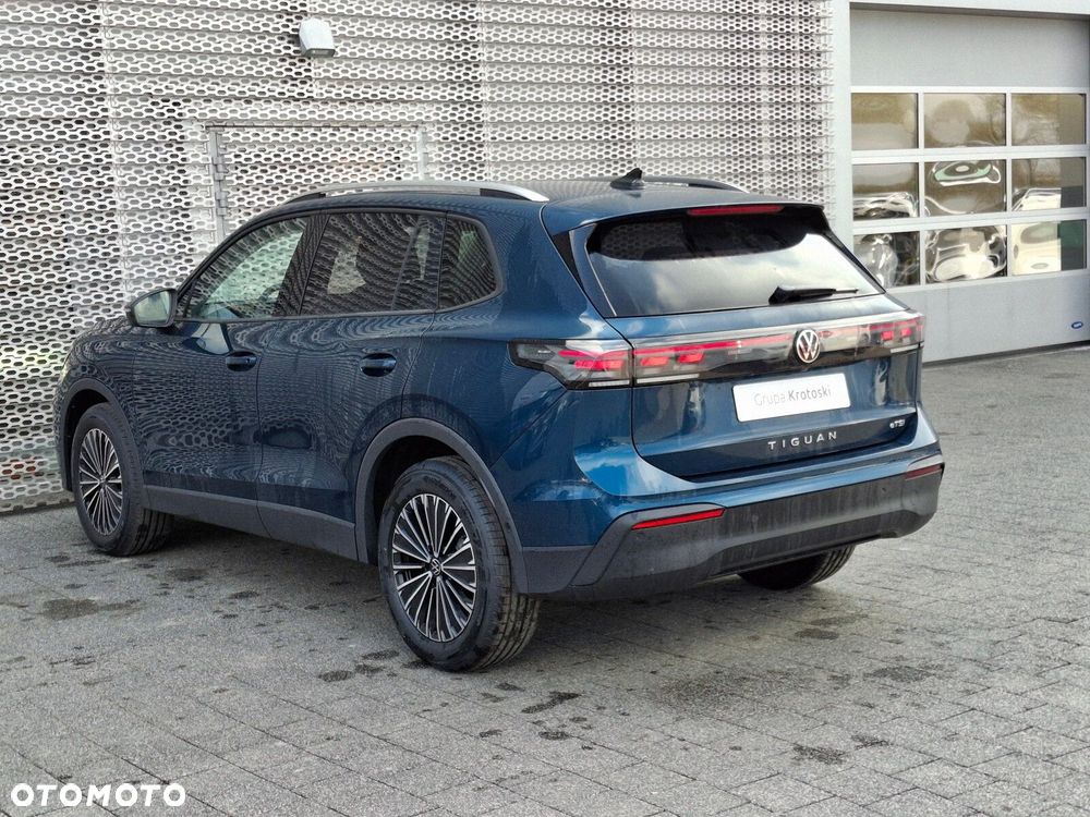Volkswagen Tiguan - 7