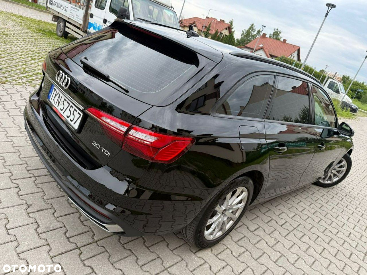 Audi A4 Avant 30 TDI S tronic advanced - 27
