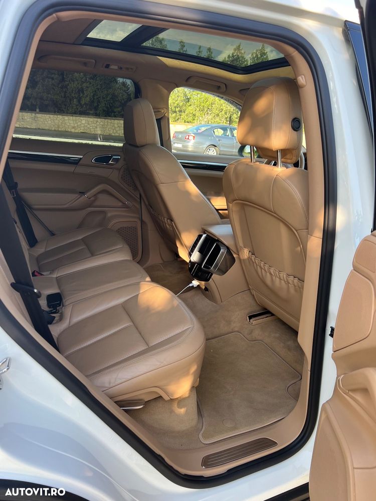 Porsche Cayenne S Tiptronic - 16