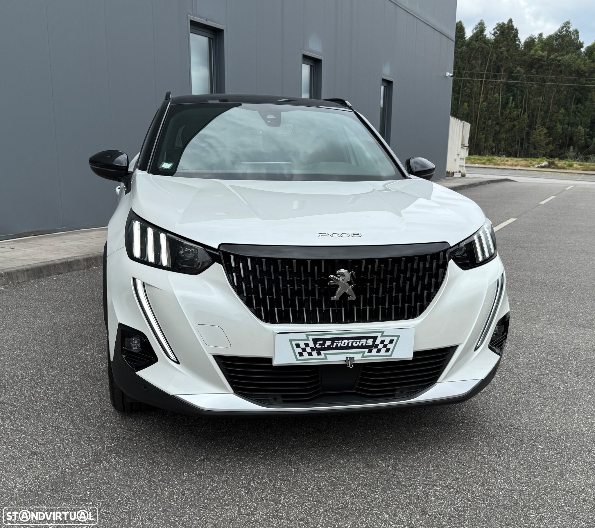 Peugeot 2008 1.2 PureTech GT Line EAT8 - 3
