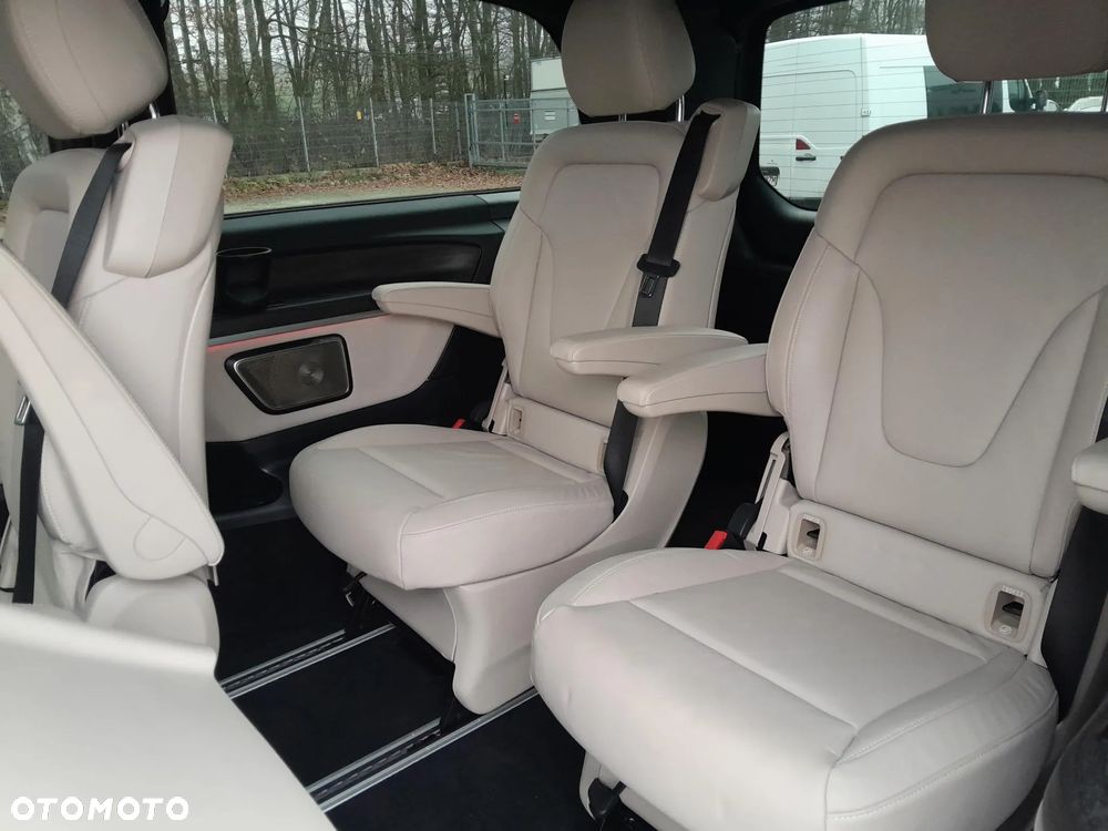 Mercedes-Benz EQV - 18