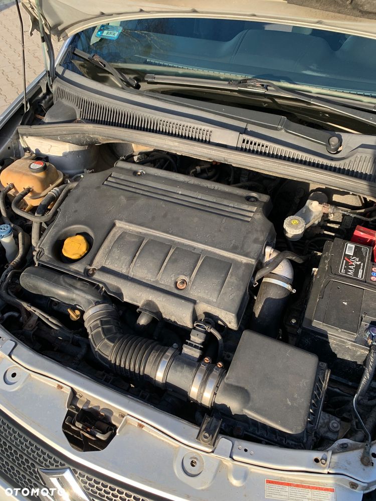 Suzuki SX4 1.9 DDiS DPF 4x4 Comfort - 16