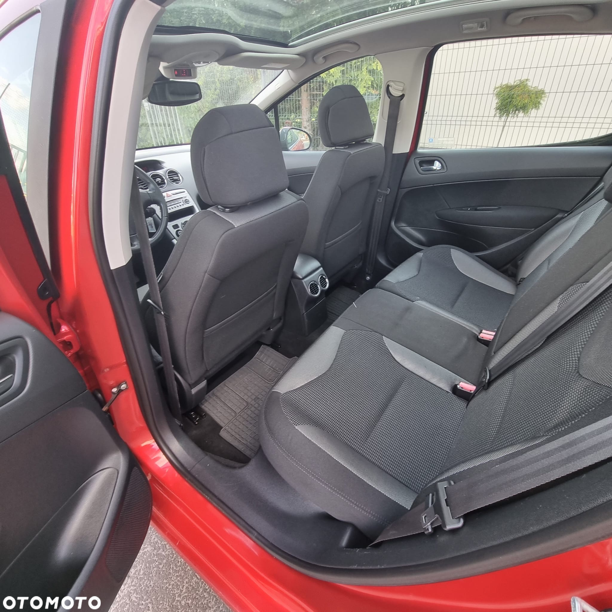 Peugeot 308 1.6 Premium Plus - 10