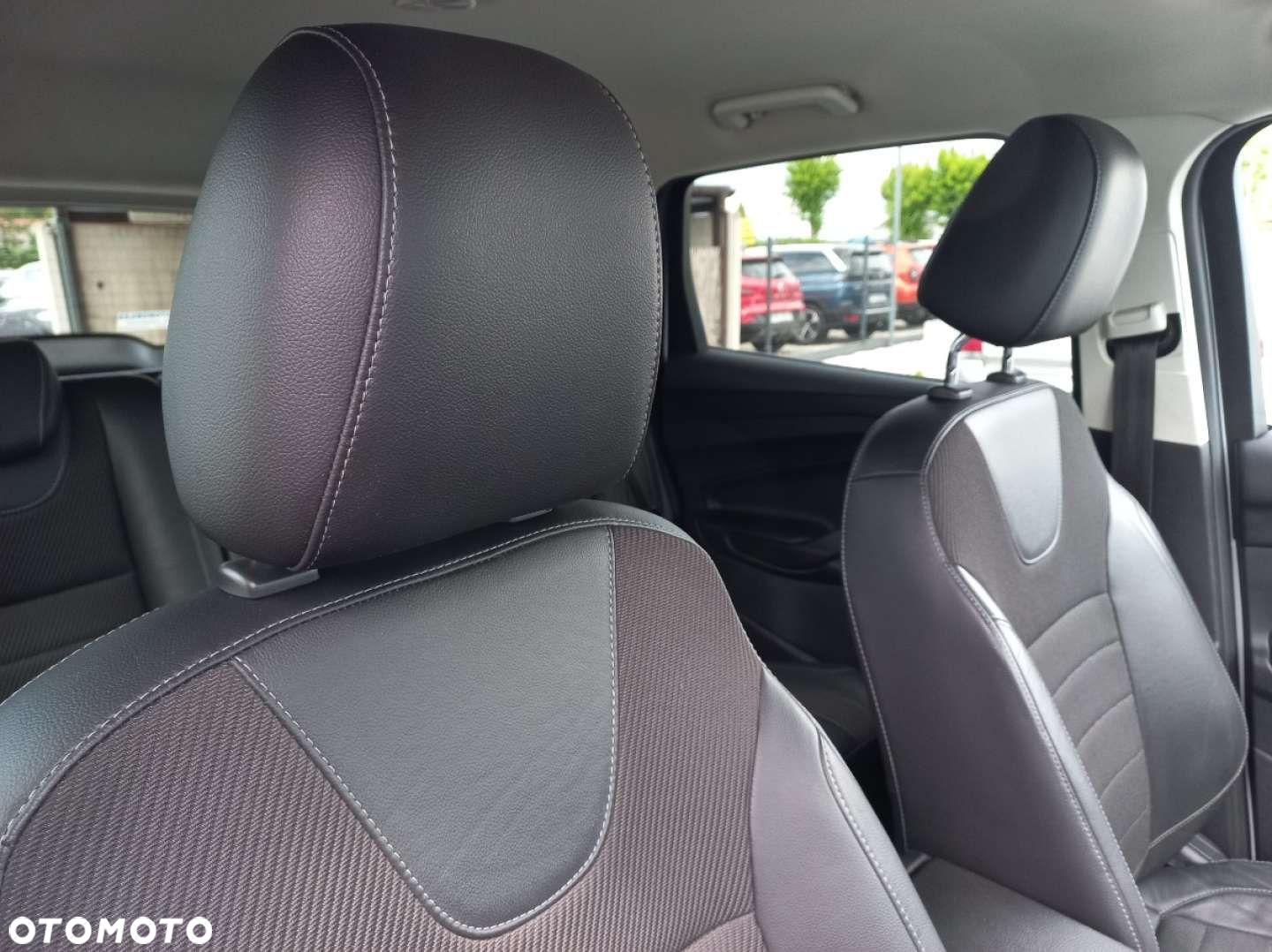 Ford Kuga - 16