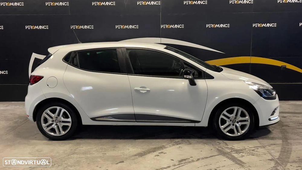 Renault Clio (Energy) dCi 90 Start & Stop LIMITED - 31