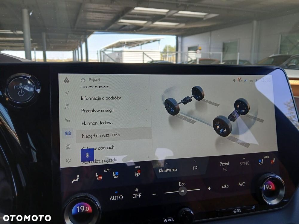 Lexus RX 450h+ Prestige - 17