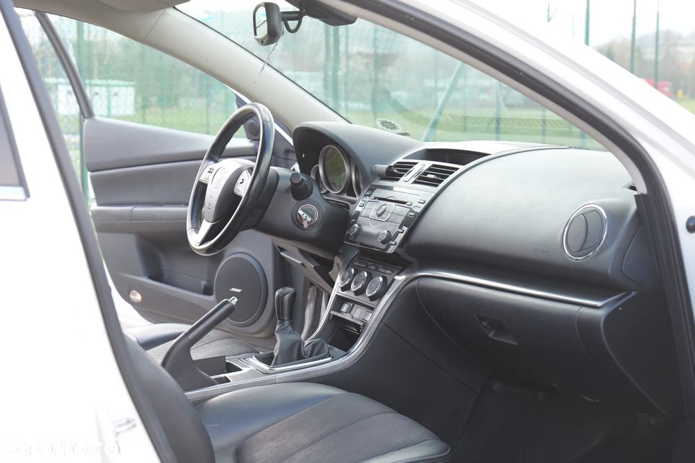 Mazda 6 2.0 Sport - 11
