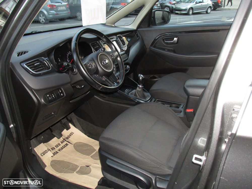 Kia Carens 1.7 CRDi ISG TX - 10