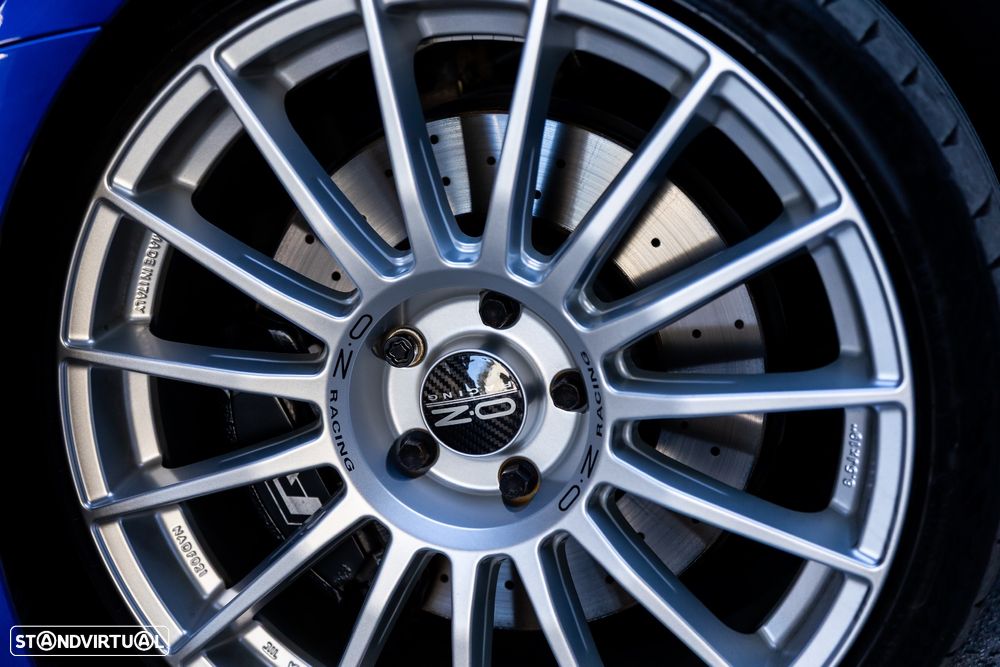 VW Golf R 4Motion BlueMotion DSG - 6