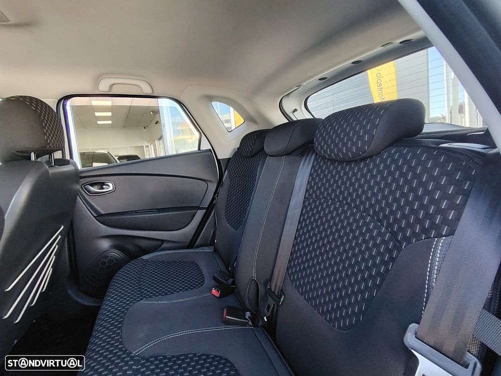 Renault Captur 0.9 TCE Exclusive - 23