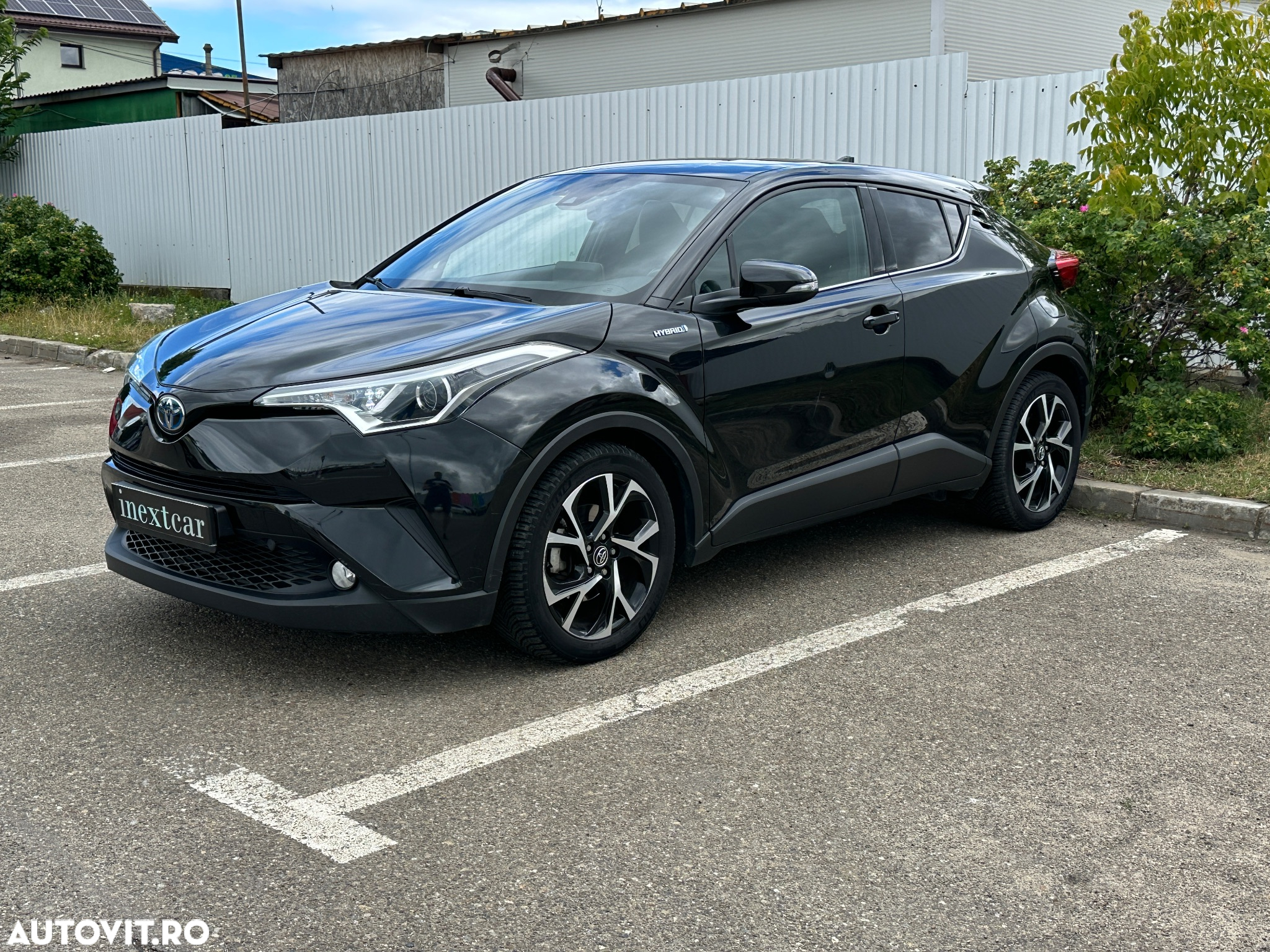 Toyota C-HR 1.8 HSD 4x2 CVT C-ult - 16