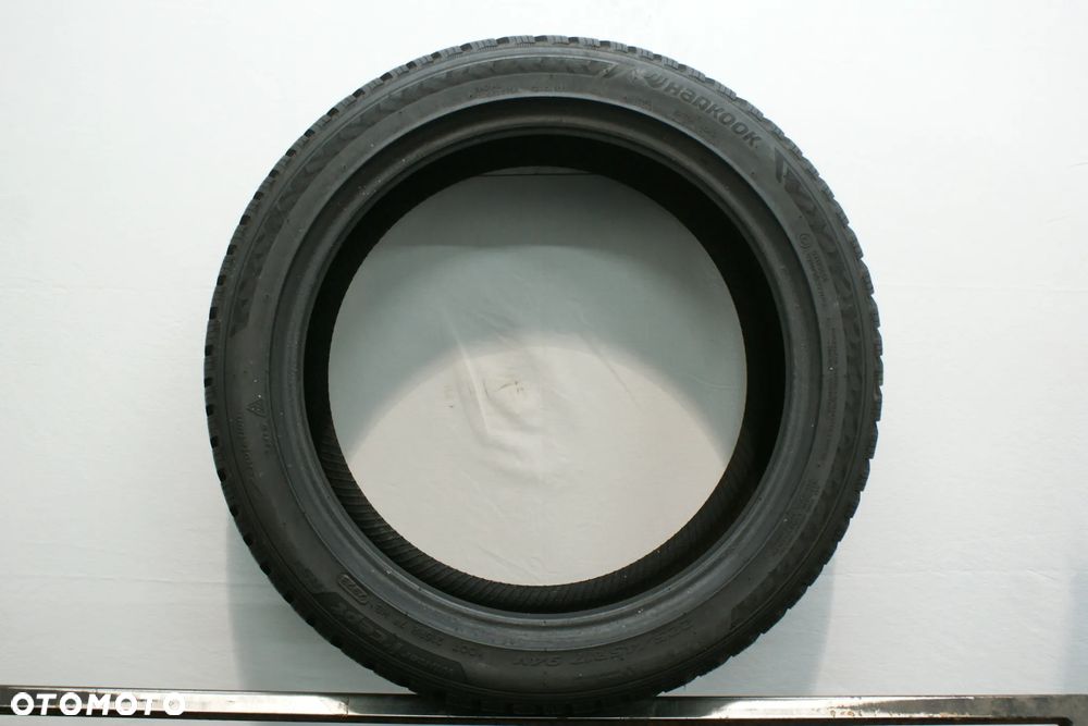 225/45R17 HANKOOK WINTER I CEPT RS3 , 8,1mm 2023r B2355 - 3