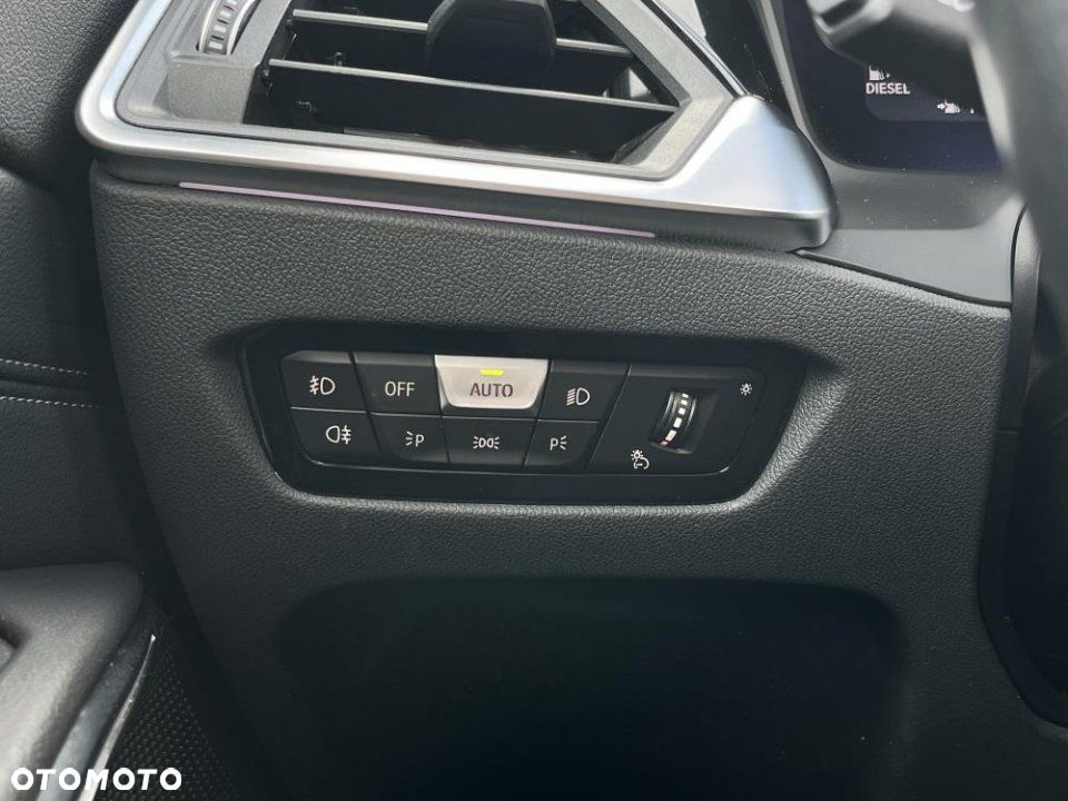 BMW Seria 3 - 17