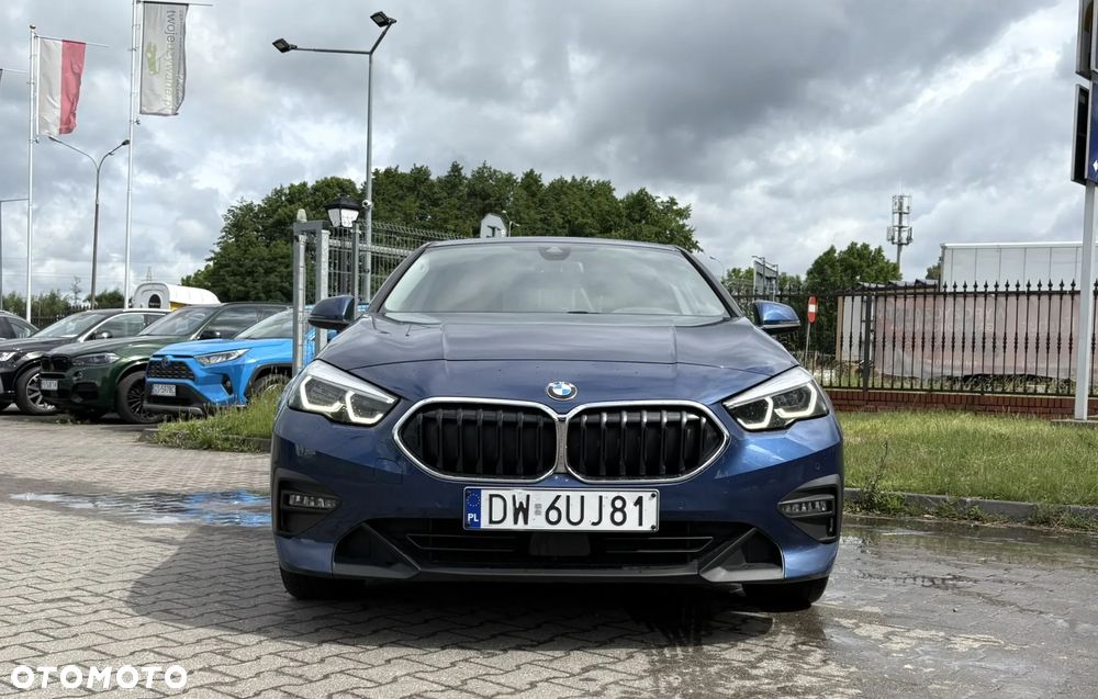 BMW Seria 2 218i - 2