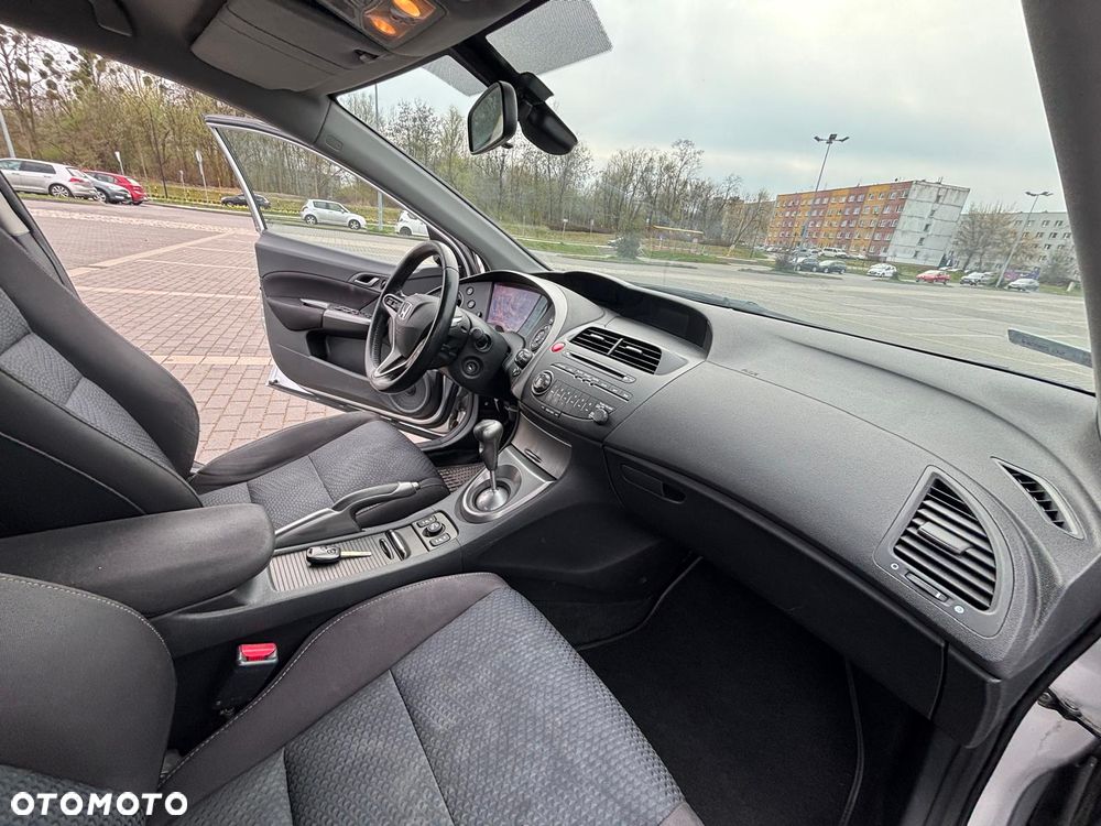 Honda Civic 1.8 Comfort - 10