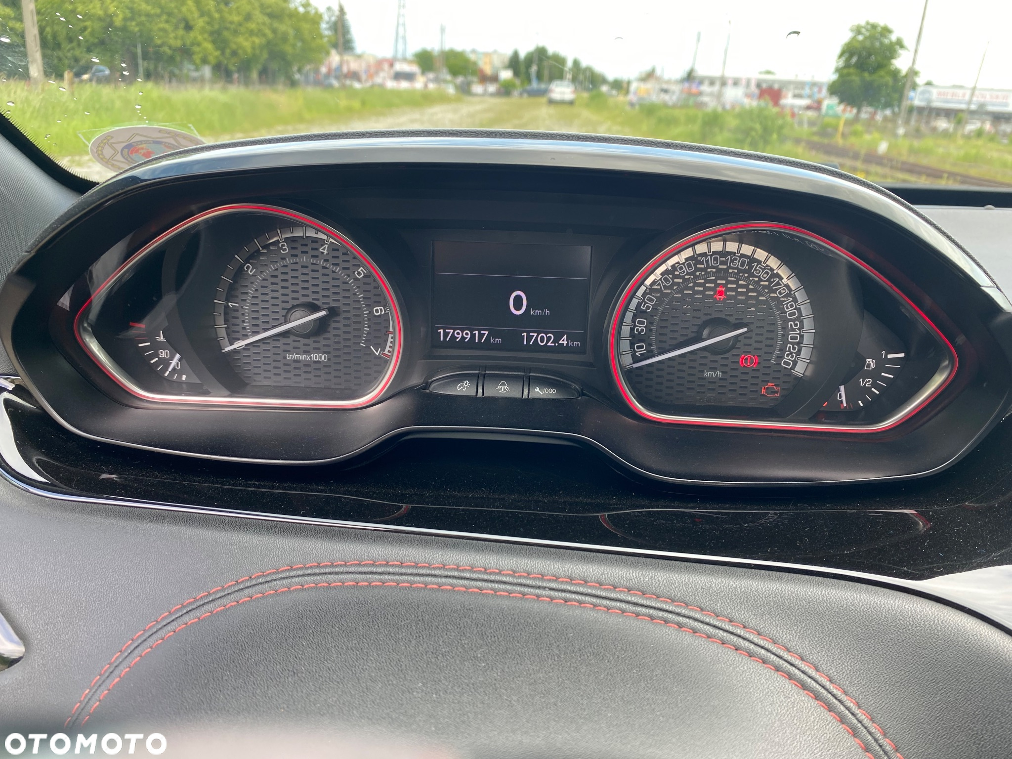 Peugeot 208 1.6 THP GTi - 10
