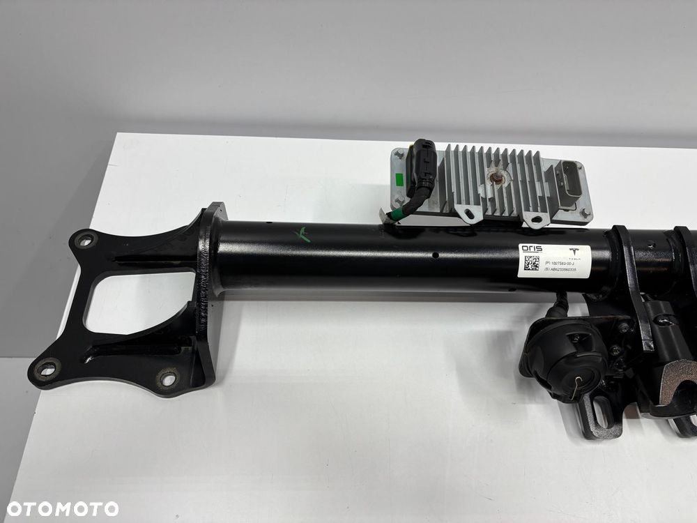 Tesla X Plaid Hak Holowniczy 1027583-00-J - 2