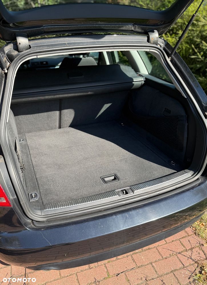 Audi A4 Avant 2 - 9