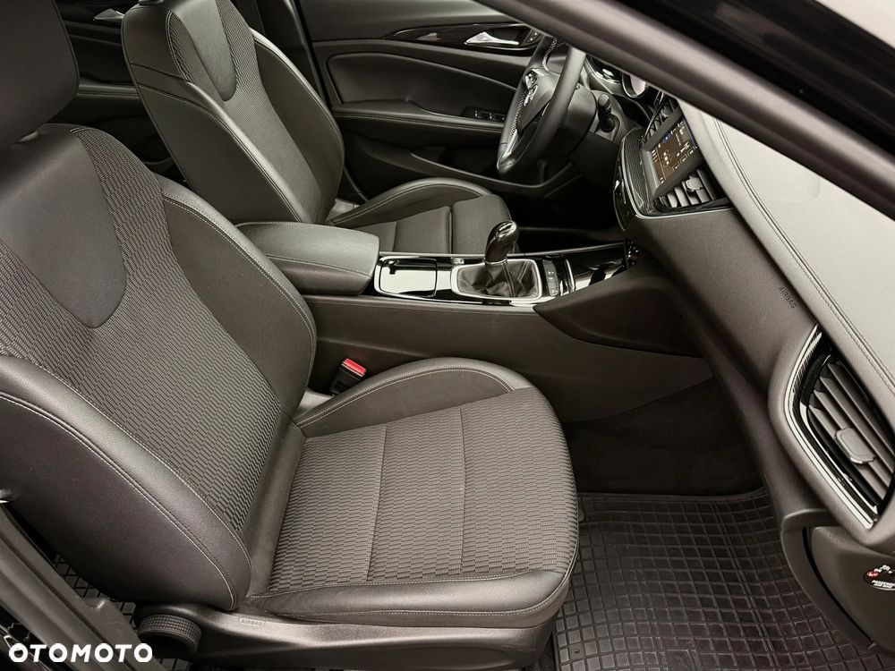 Opel Insignia 1.6 CDTI Enjoy S&S - 18