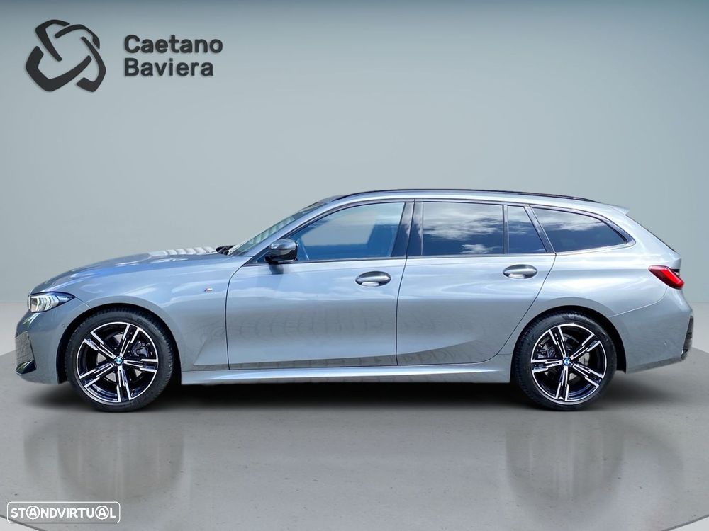 BMW 320 d Touring Pack Desportivo M Auto - 24