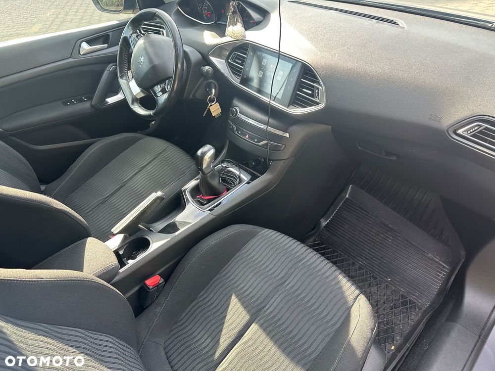 Peugeot 308 BlueHDi 100 Stop & Start Active - 14