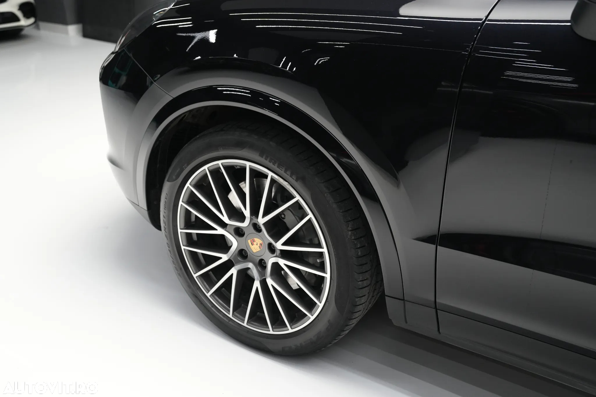 Porsche Cayenne S - 10