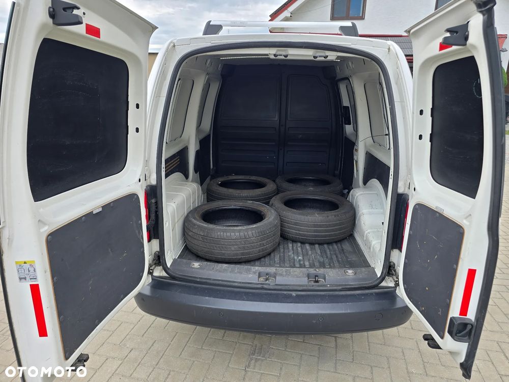 Volkswagen Caddy Maxi - 15