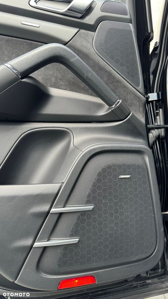 Porsche Cayenne - 17