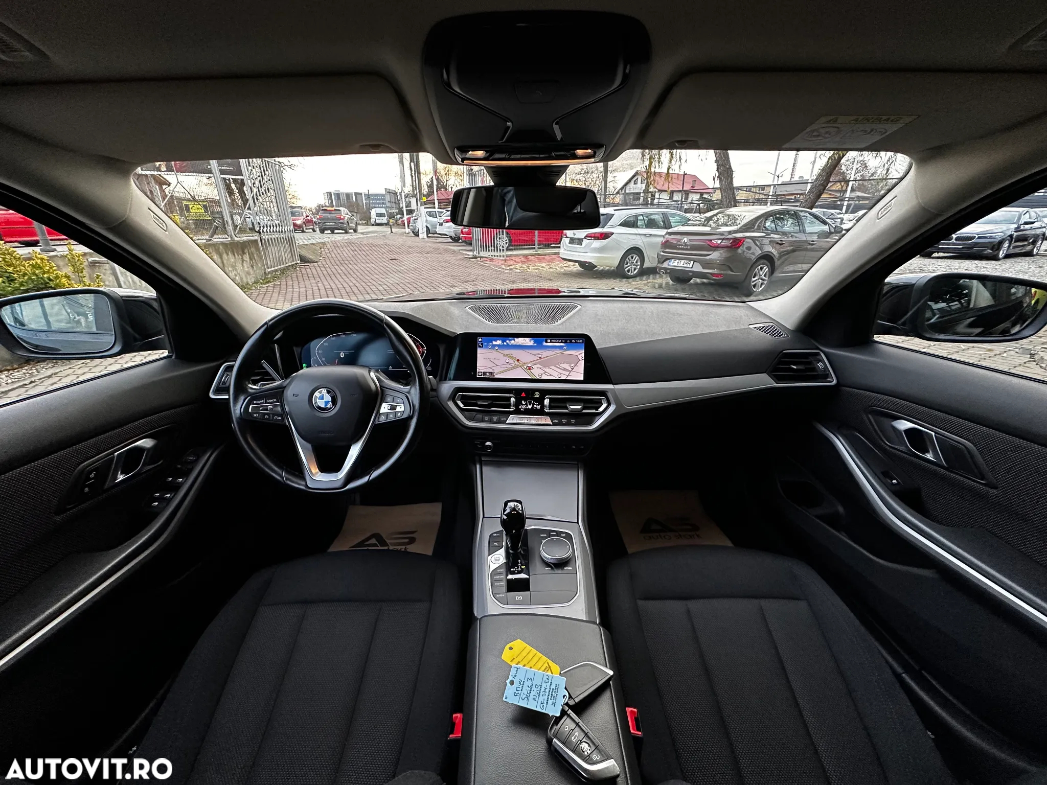 BMW Seria 3 318d Aut. - 19