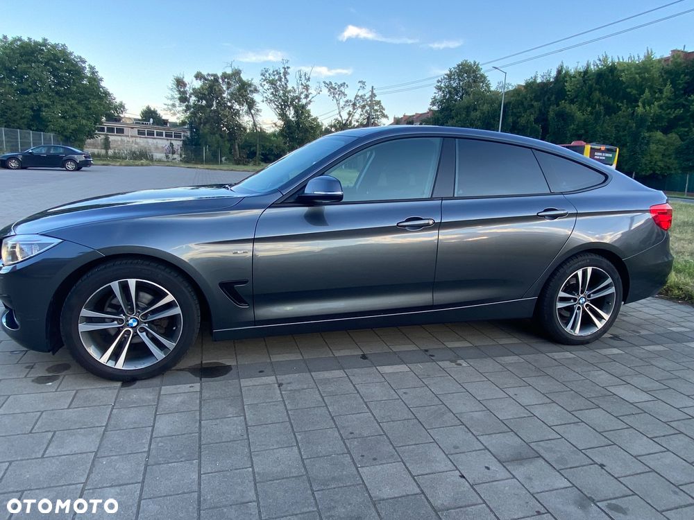 BMW 3GT 320i Sport Line - 4