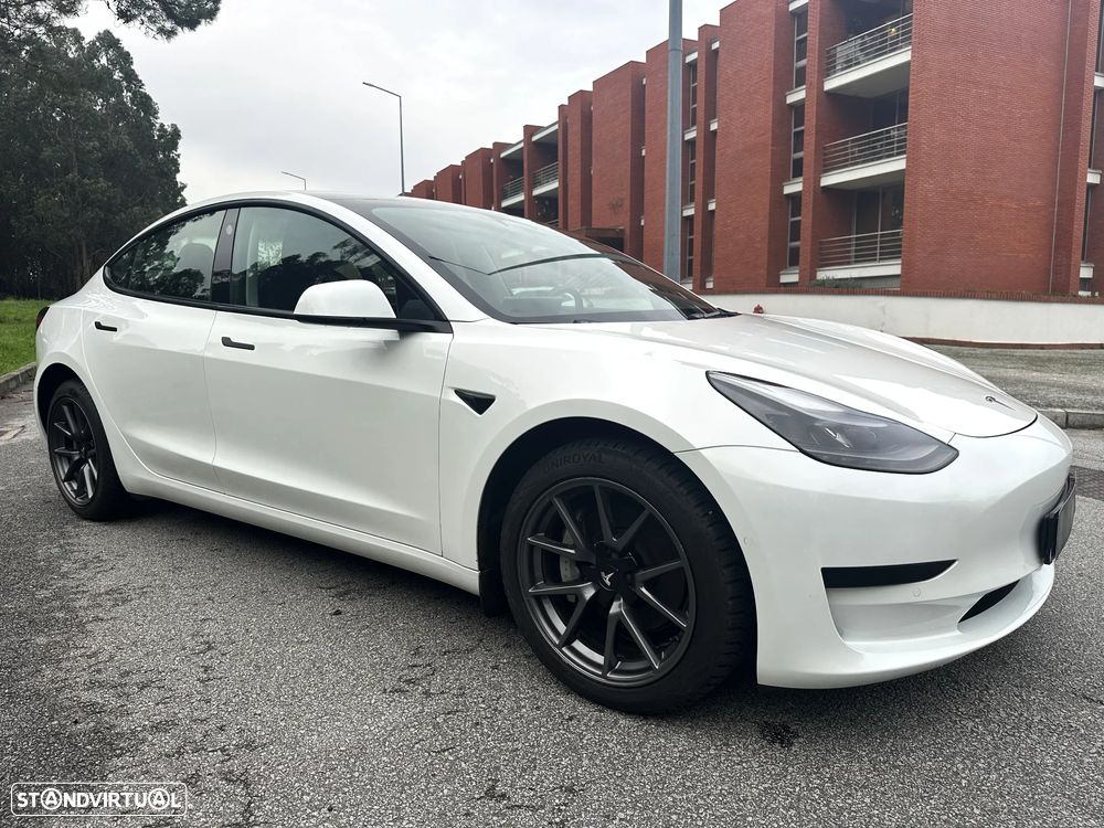 Tesla Model 3 Standard Range Plus RWD - 28