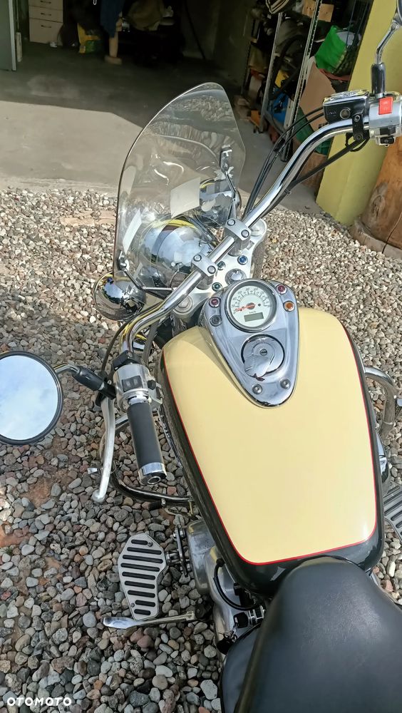 Honda Shadow - 5