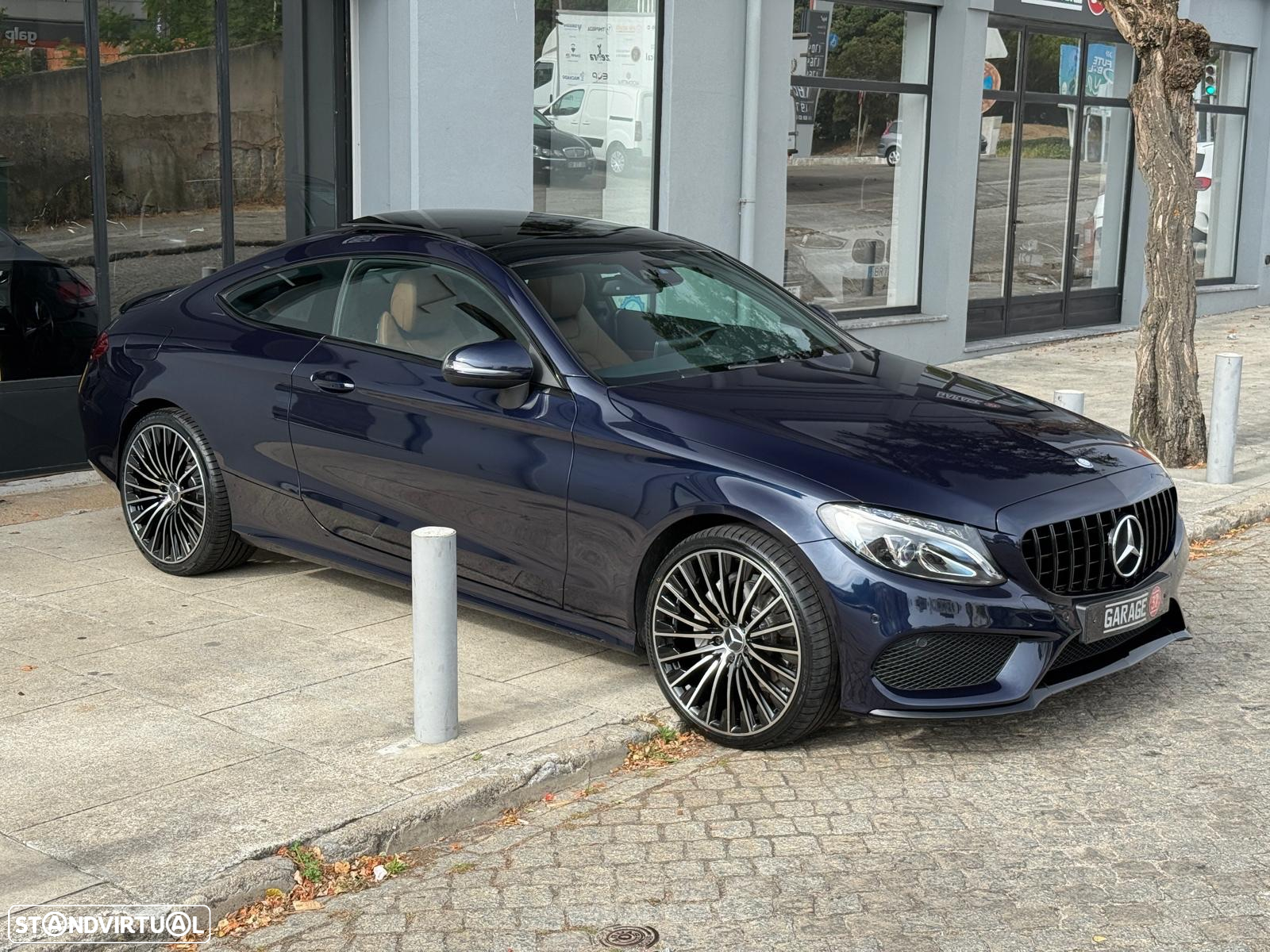 Mercedes-Benz C 220 d Coupe 4Matic 9G-TRONIC - 4