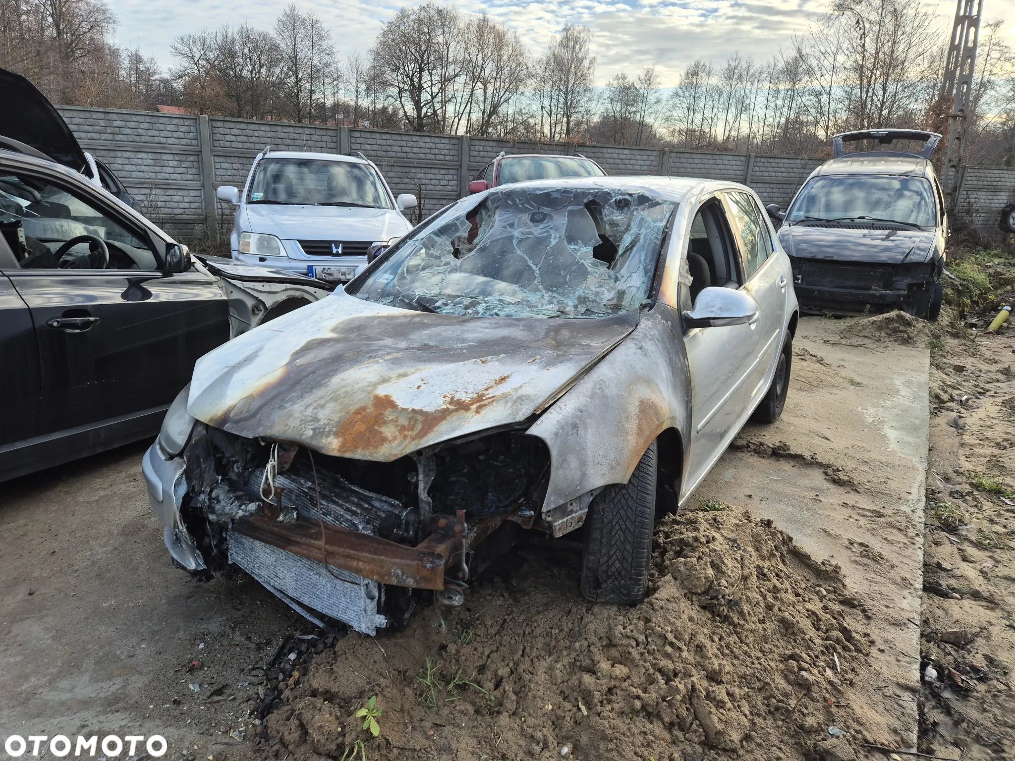 VW VOLKSWAGEN GOLF V 1.9 TDI BLS LKF DSG silnik skrzynia napęd sanki belka wahacz wahacze zacisk zaciski zwrotnica - 1