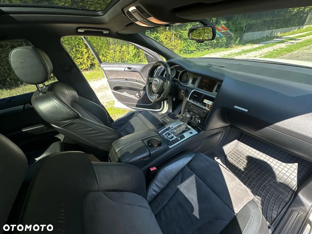 Audi Q7 - 31