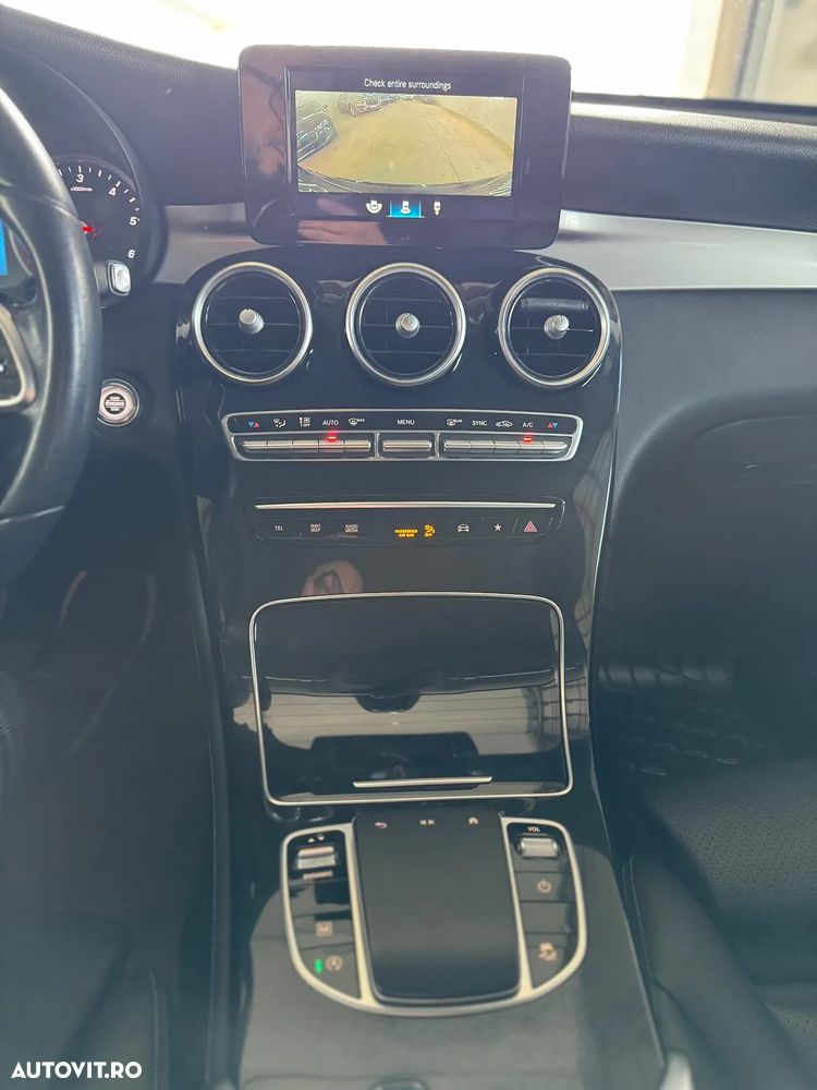 Mercedes-Benz GLC - 16