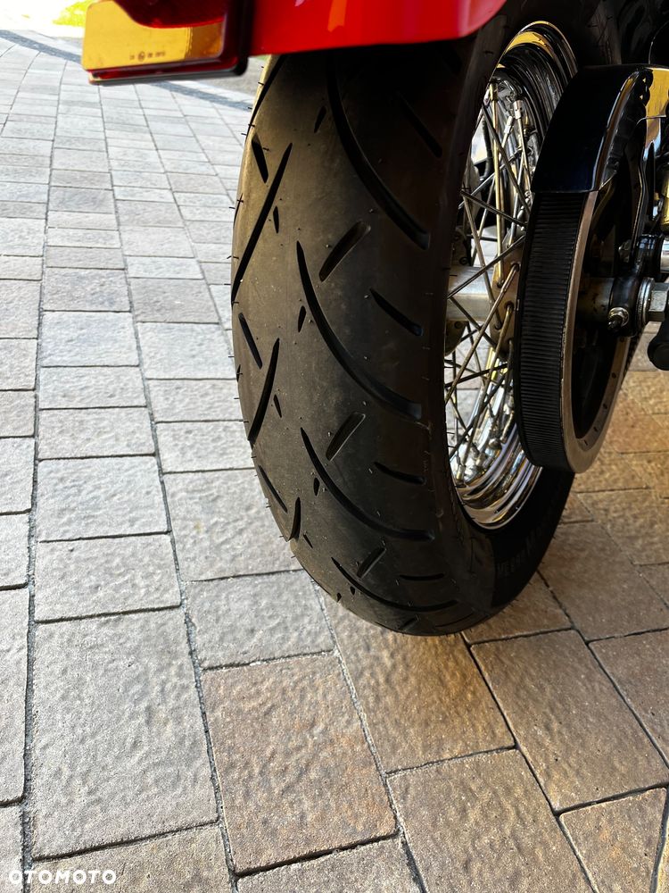 Harley-Davidson Sportster Roadster 1200R - 11
