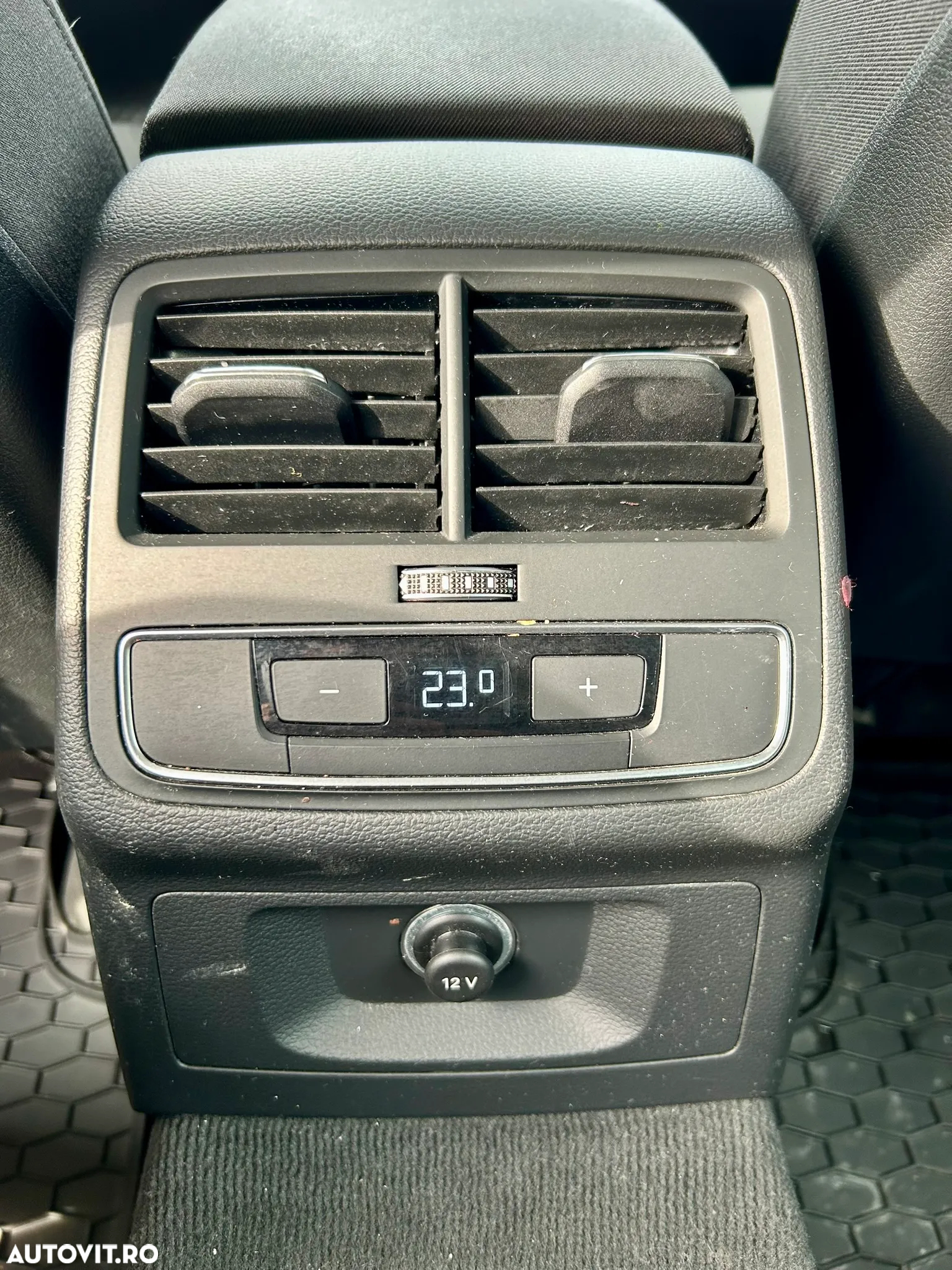 Audi A4 Avant 2.0 TDI S tronic - 18