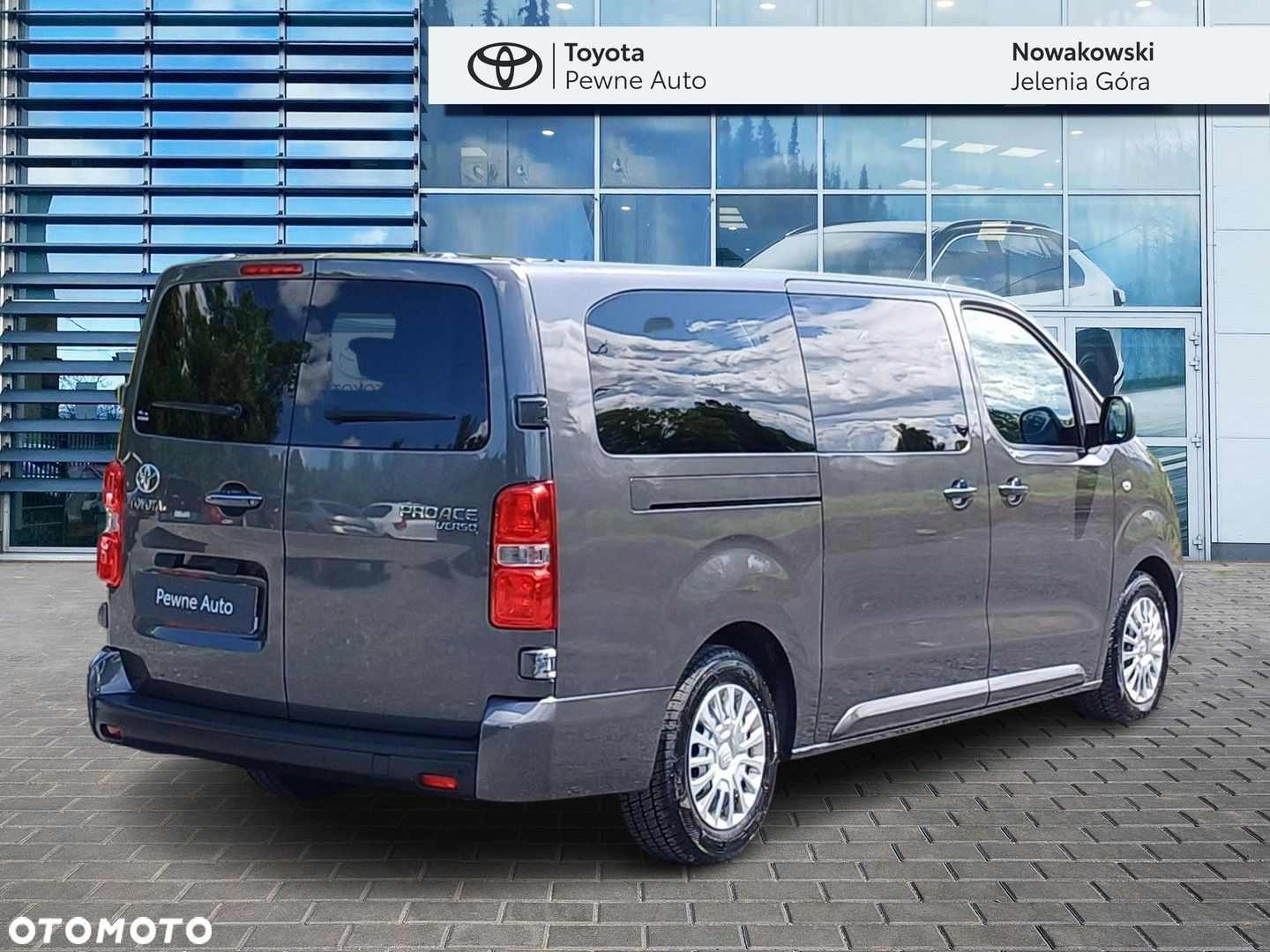 Toyota Proace Verso 2.0 D4-D Long Business - 2