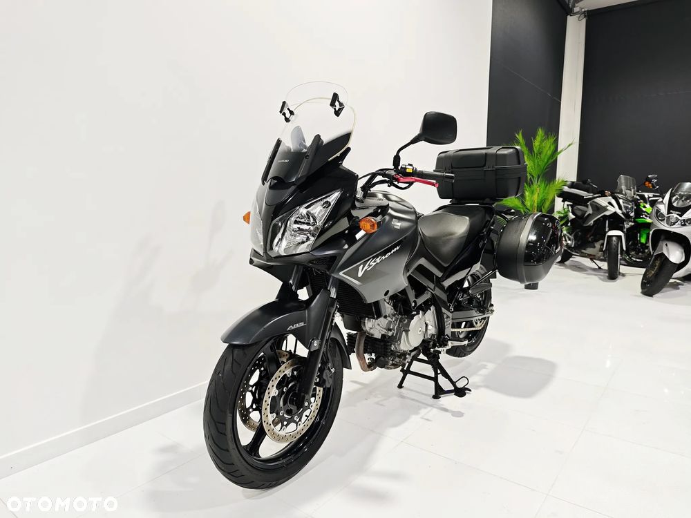 Suzuki V-STROM - 3