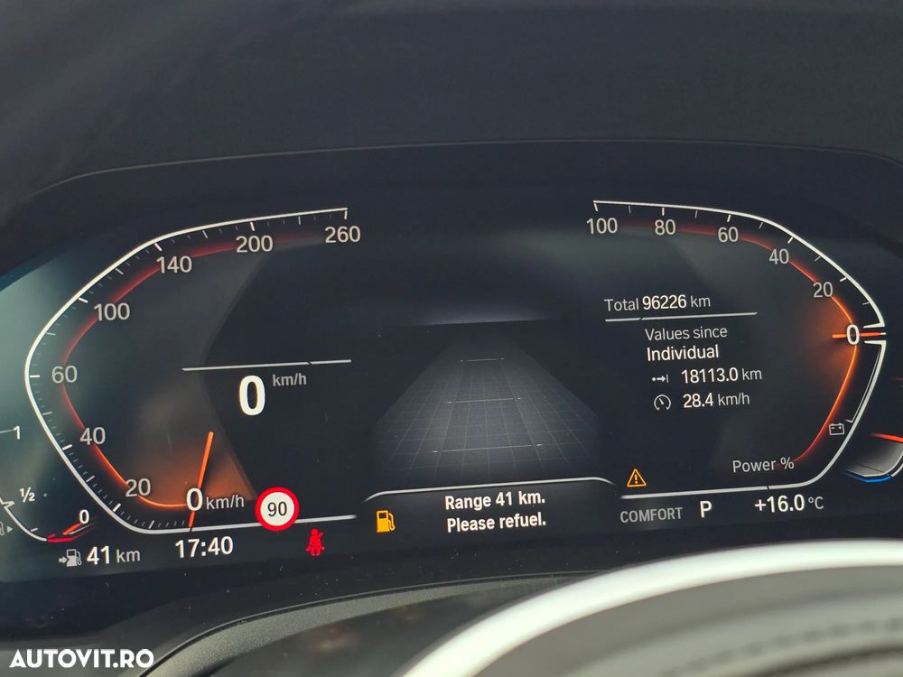 BMW Seria 3 330i xDrive AT - 8