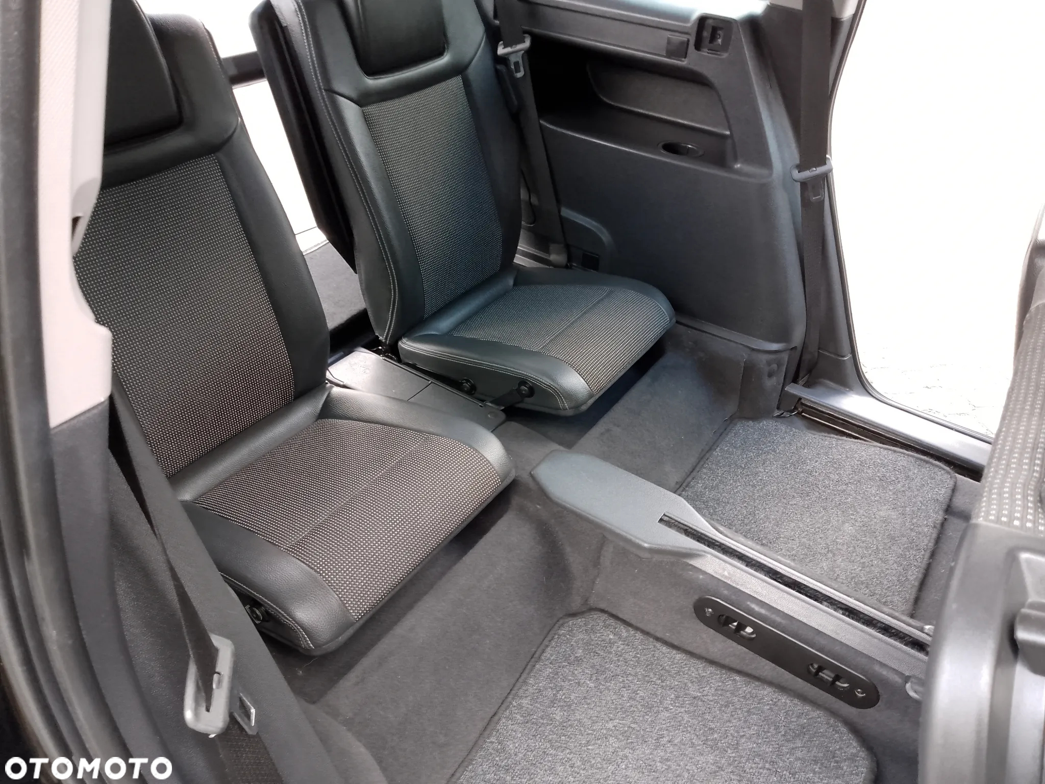 Opel Zafira 1.8 Innovation - 31